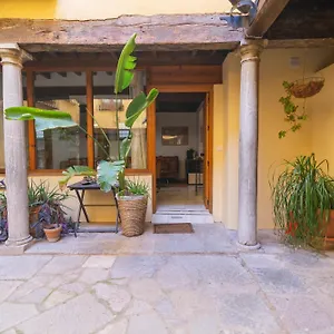 Alh Patio Apartment