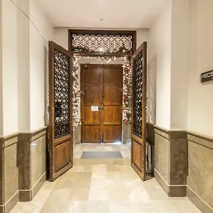 Bibo Plaza Nueva Apartment
