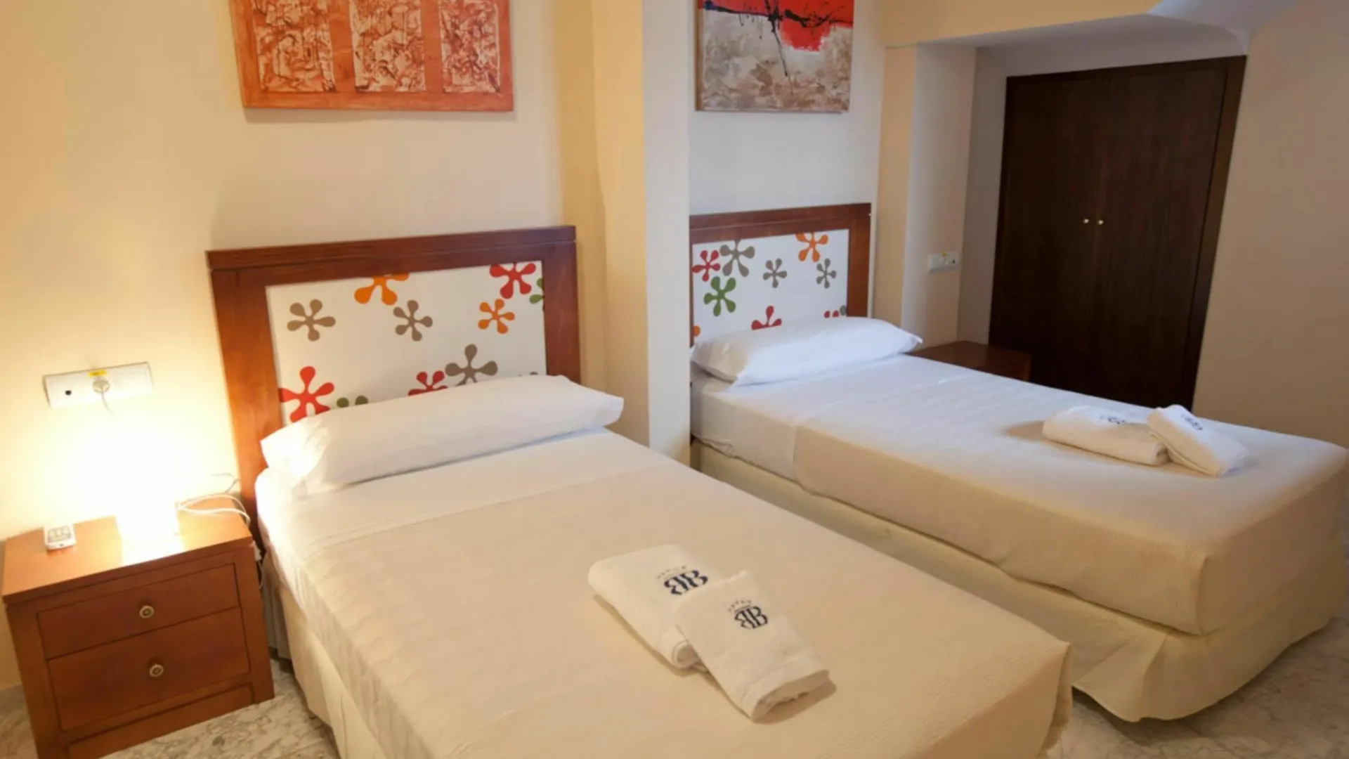 Apartment Apartamentos Mercader De Sedas Granada