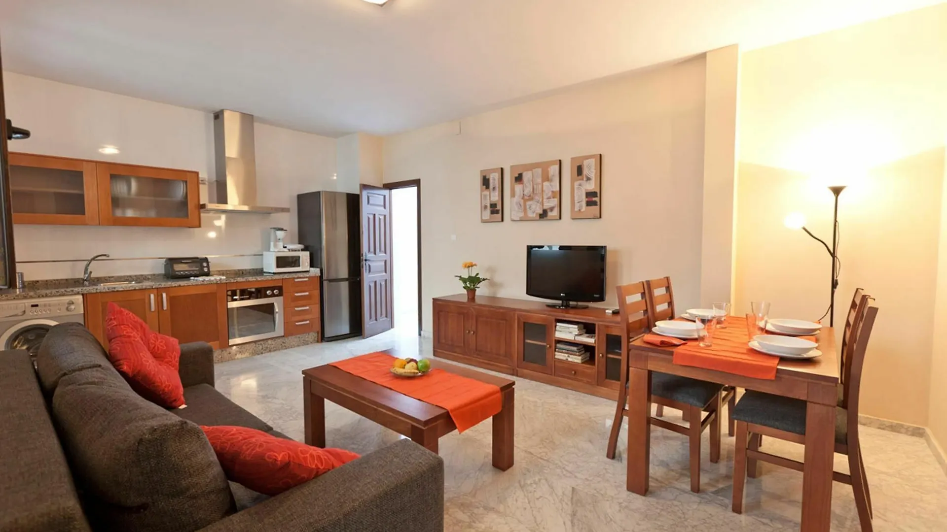 Apartamentos Mercader De Sedas Granada Apartment