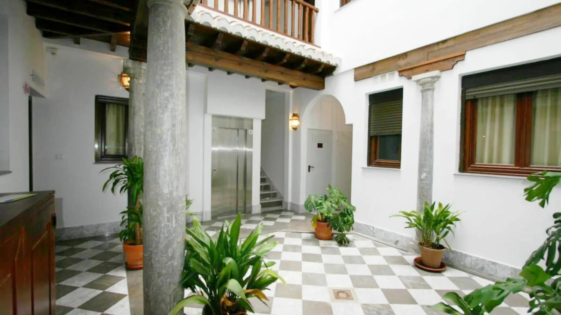 Apartment Apartamentos Mercader De Sedas Granada